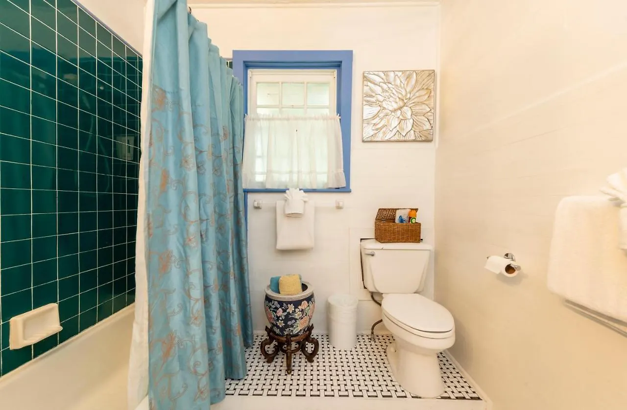 Knowles House B&B - Adult Only Key West 3*,